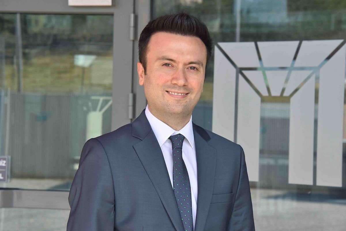 SEV Amerikan Koleji’nin Müdürü Dr. Akın Metli oldu