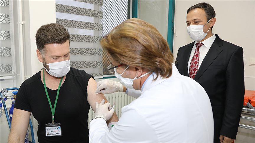 Yerli 'ERUCOV-VAC' aşı adayının ilk dozu uygulandı