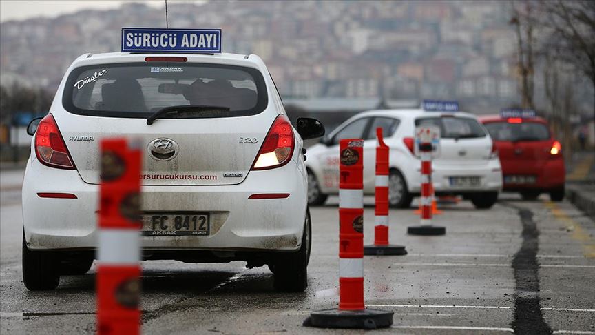 Ehliyet eğitiminde yeni karar Resmi Gazete'de yayımlandı