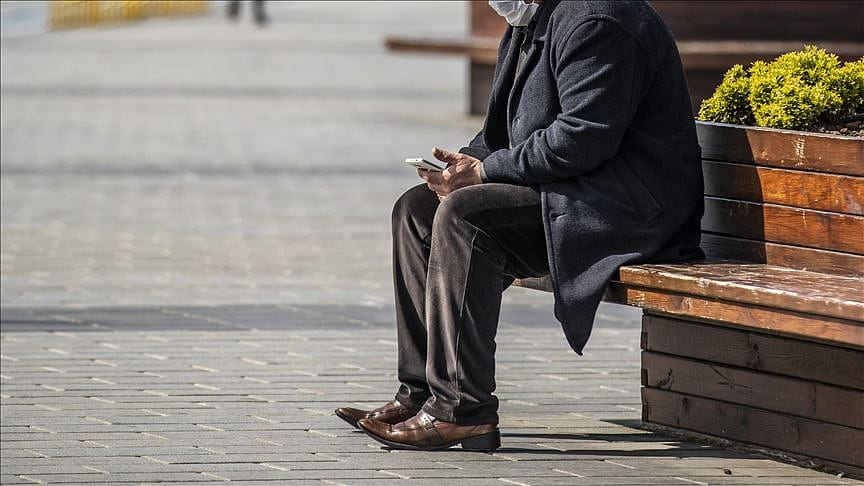 65 yaş üstü ve kronik rahatsızlığı bulunanlara sokağa çıkma yasağı: İşte detaylar