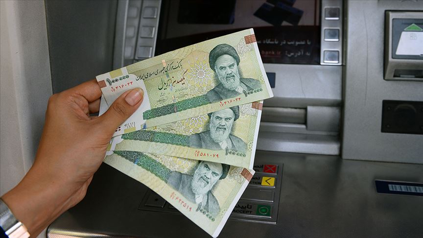İran riyalden 4 sıfır atarak yeni para birimine geçti