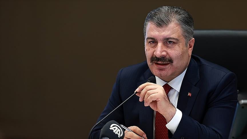 Bakan Koca paylaştı: Vaka sayısı en çok artan ve azalan iller