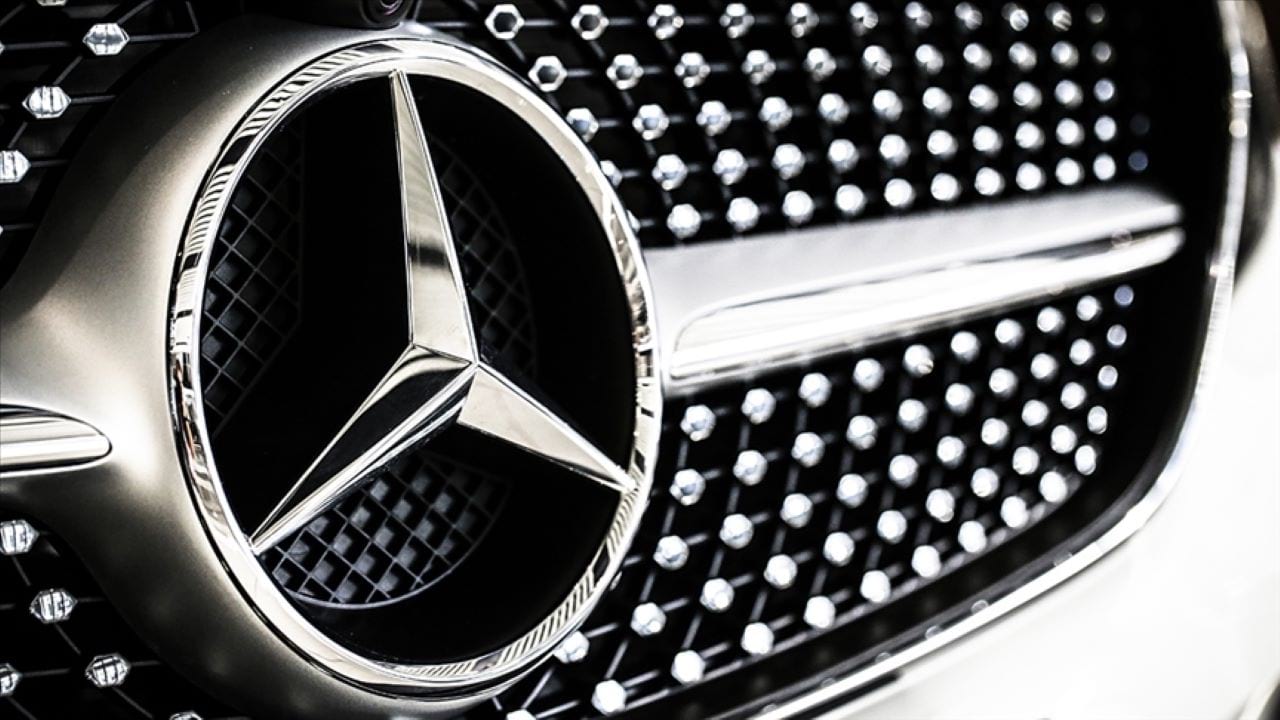 Mercedes, dünya genelinde yaklaşık 1 milyon aracını geri çağıracak