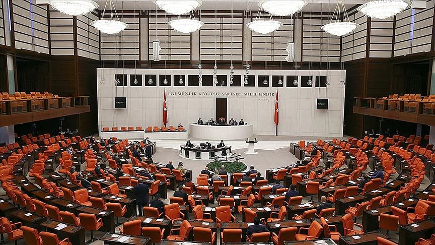 Teklif Meclis'te: 850 bin esnafa vergi muafiyeti geliyor