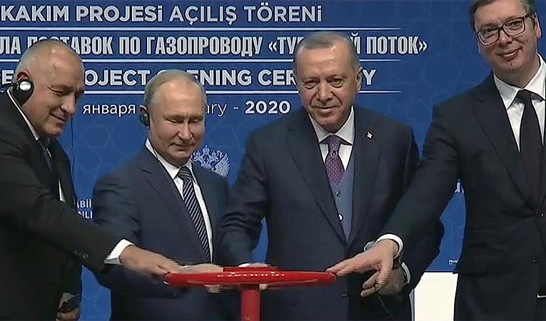 TürkAkım'da vanalar açıldı: 'Türkiye ile Rusya işbirliğinin son nişanesi'-0