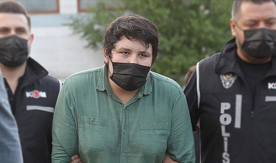 Mağdurlarla ilk kez yüz yüze gelen Tosuncuk, tepki çeken lüks arabalı fotoğraflar için ne dedi?