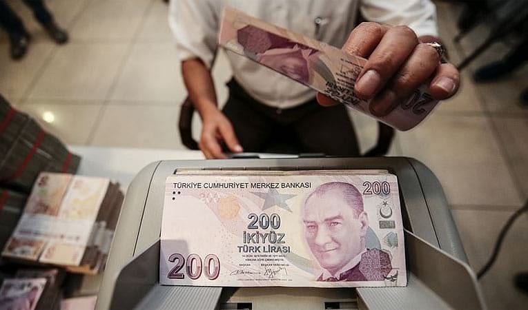 Bazı bankaların çalışma saatlerinde değişiklik 