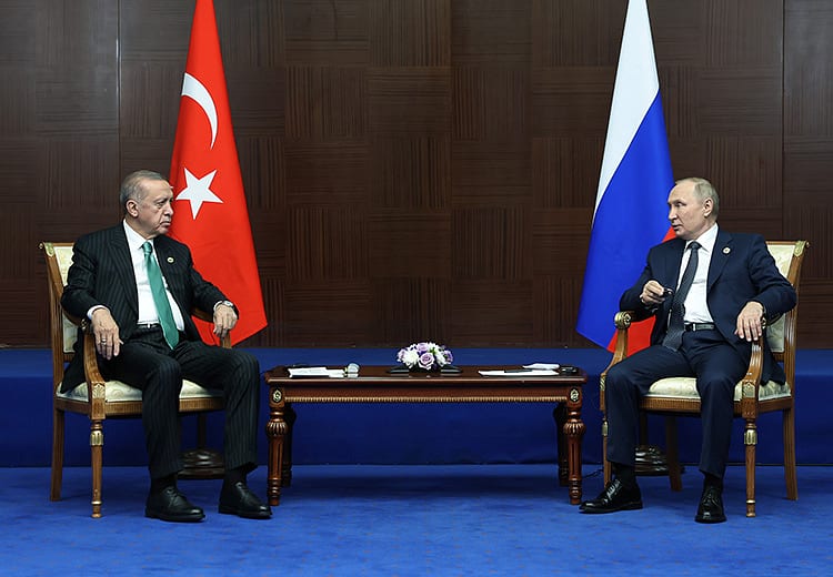 Cumhurbaşkanı Erdoğan, Putin'le görüştü... Kritik zirveden mesajlar-0