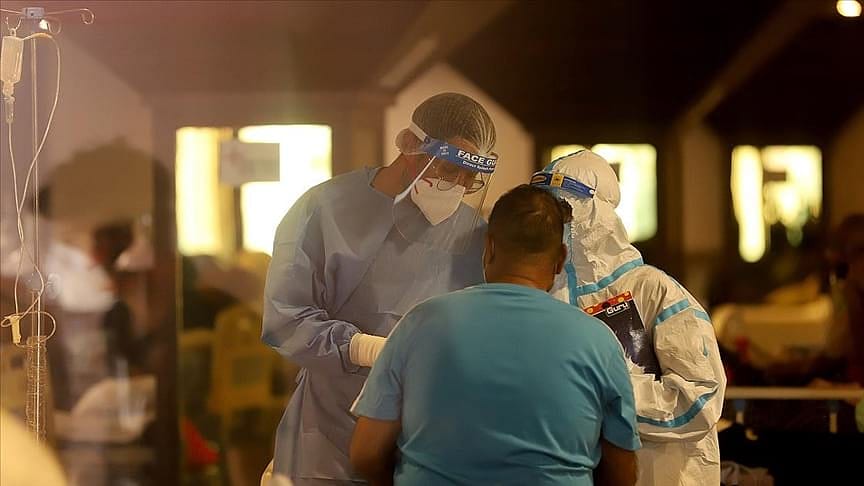 1 Şubat'ta 8 bin 587'ye kadar inmişti: Hindistan'da günlük koronavirüs vaka sayısı patladı