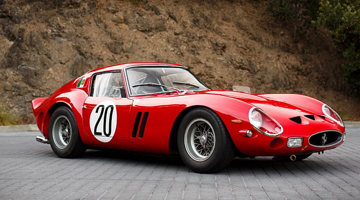 Ferrari'den açık artırma rekoru