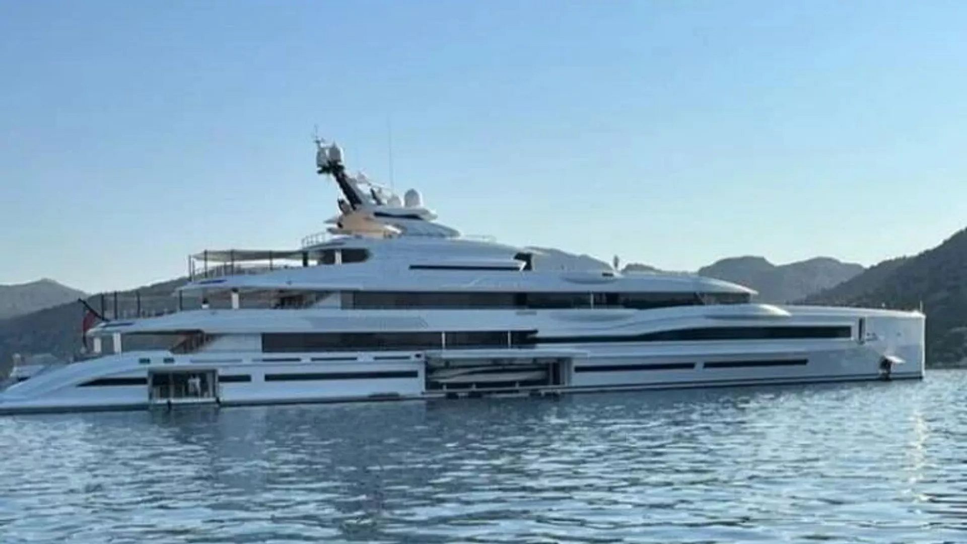 Bill Gates'in yatları Marmaris'te