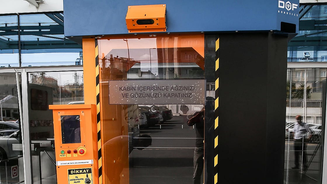 Türk şirketinin geliştirdiği dezenfeksiyon kabinleri ihraç ediliyor-0