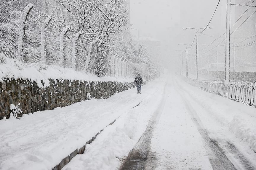 İstanbul için yeni uyarı: Hazırlıklı olun, kar yeniden gelecek 