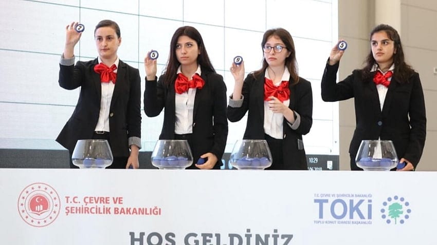 TOKİ kura töreni iptal mi oldu? TOKİ kuraları canlı olarak nereden yayınlanacak?