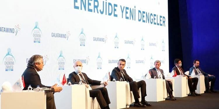 Ekonominin nabzı Uludağ Ekonomi Zirvesi'nde attı
