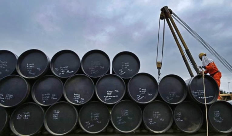 ABD, petrol fiyatı tahminlerini aşağı çekti