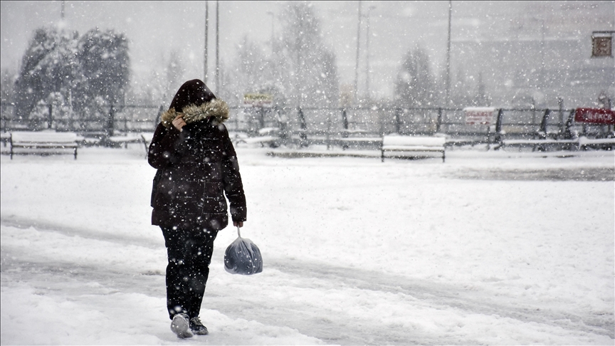 Meteorolojiden yeni kuvvetli kar yağışı uyarısı: Bu akşam başlıyor