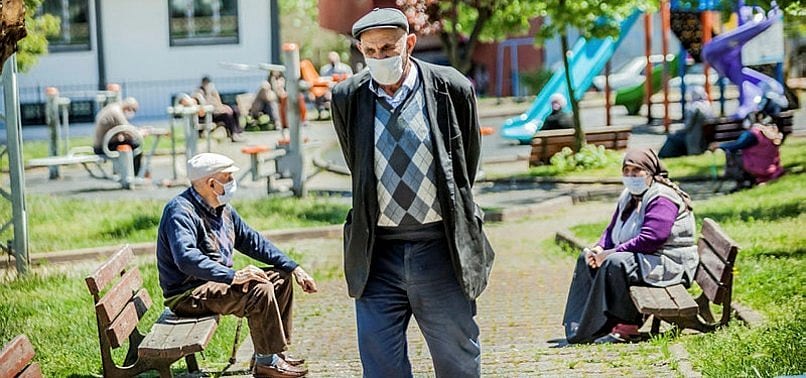 65 yaş üstüne izin saati değişti