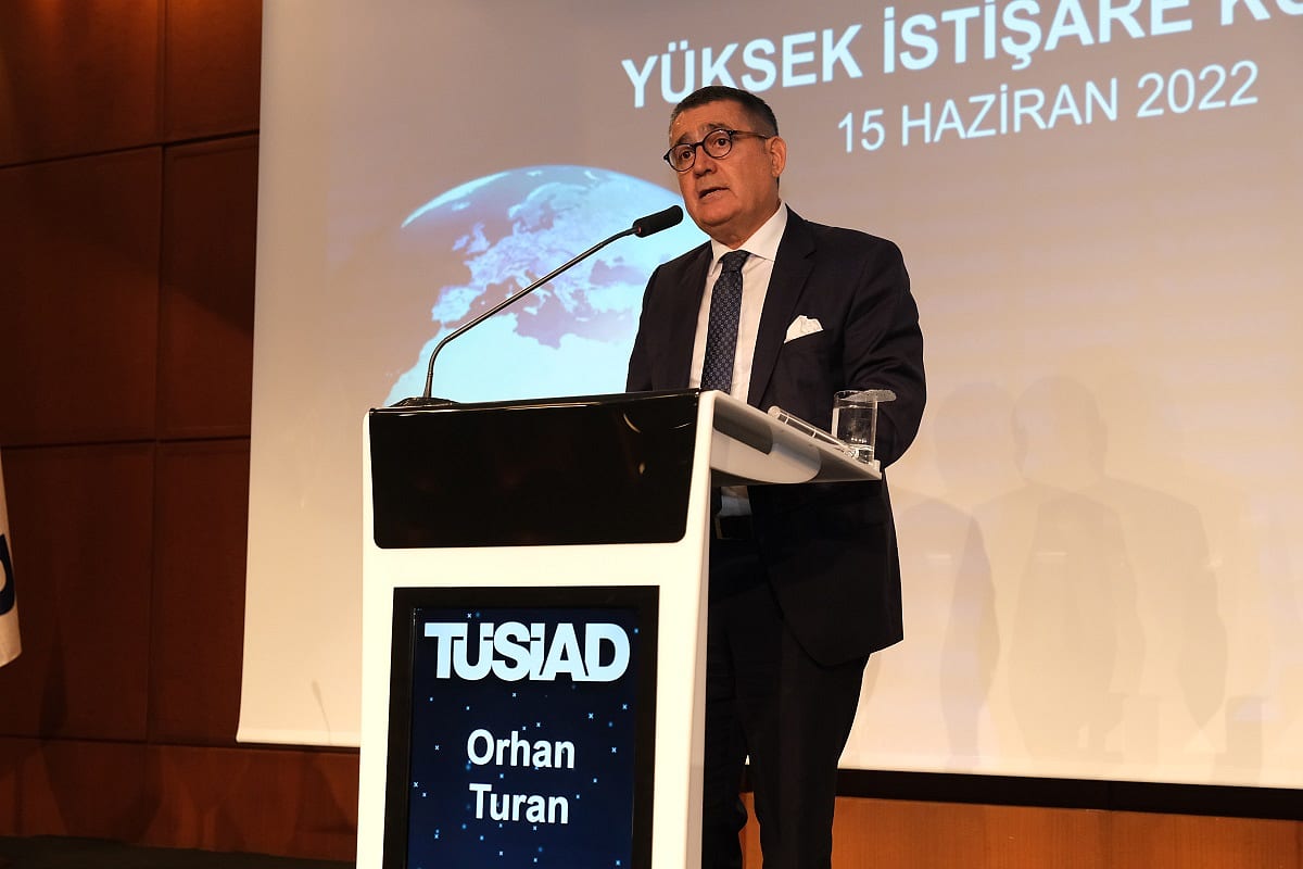 TÜSİAD Başkanı Turan: Fakirleşerek büyüyoruz