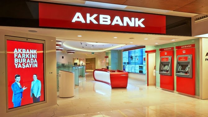 Akbank'tan ilk çeyrekte 1 milyar 303 milyon lira net kar