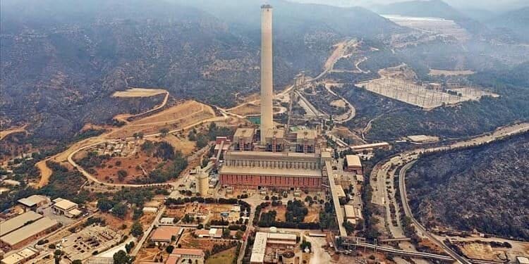 YK Enerji Milas'taki orman yangınlarına karşı helikopter kiraladı