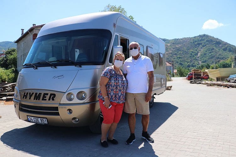 Karavan tutkusuyla 14 ülke gezdiler