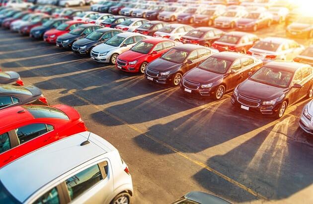 İkinci el otoda fiyatlar düşer mi? Bursa Oto Galericiler Odası Başkanı değerlendirdi