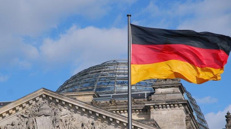 Bundesbank: Alman ekonomisi bu yıl yüzde 7,1 küçülecek