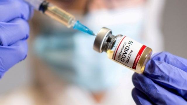 Bakanlık rehberi güncellendi! 2 doz aşı olana karantina yok