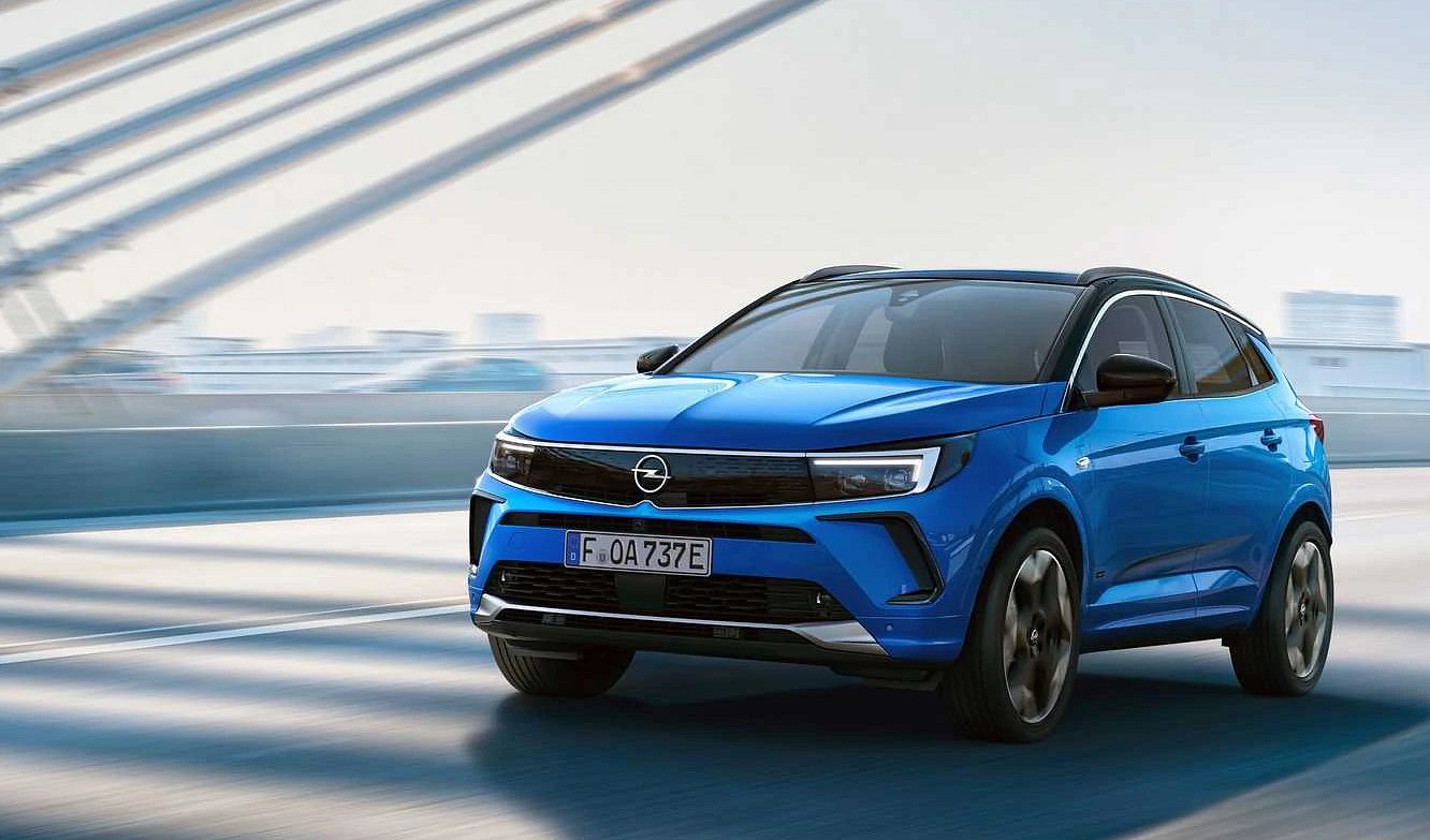 Opel'de ağustos ayına özel teklifler