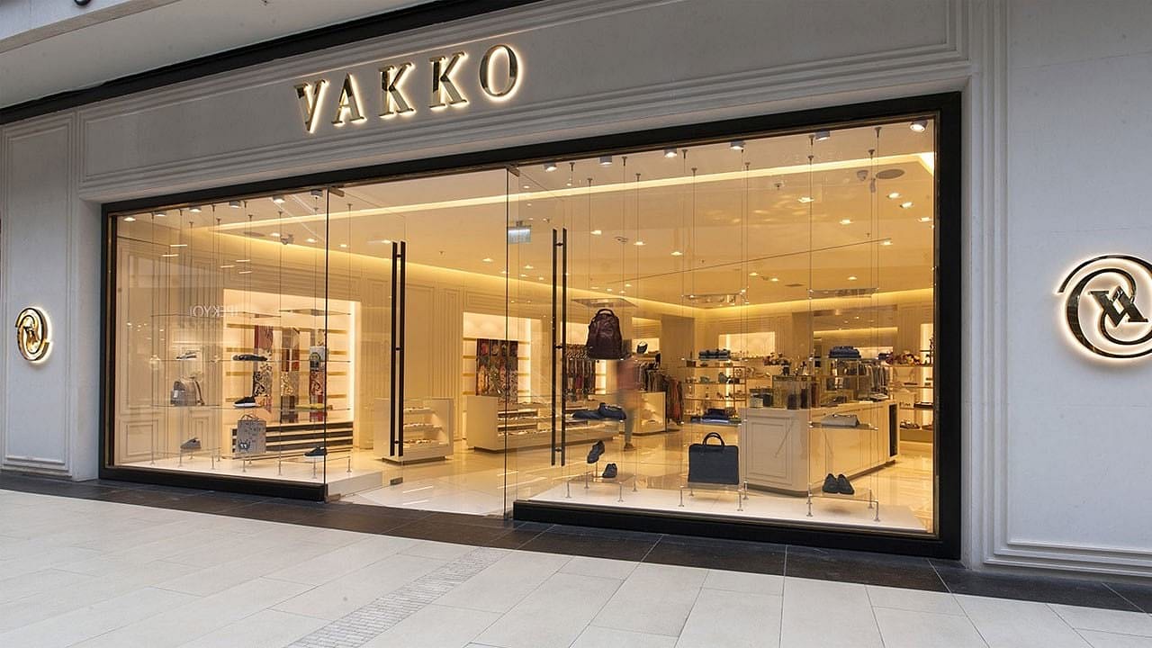 Tekstil devi Vakko artık gömlek üretmeyecek