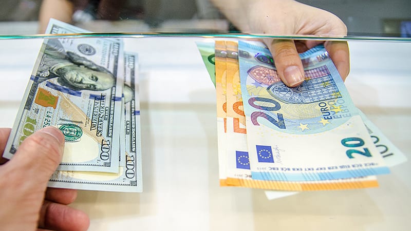 Yurt içi yerleşiklerin döviz mevduatları 286 milyon dolar arttı