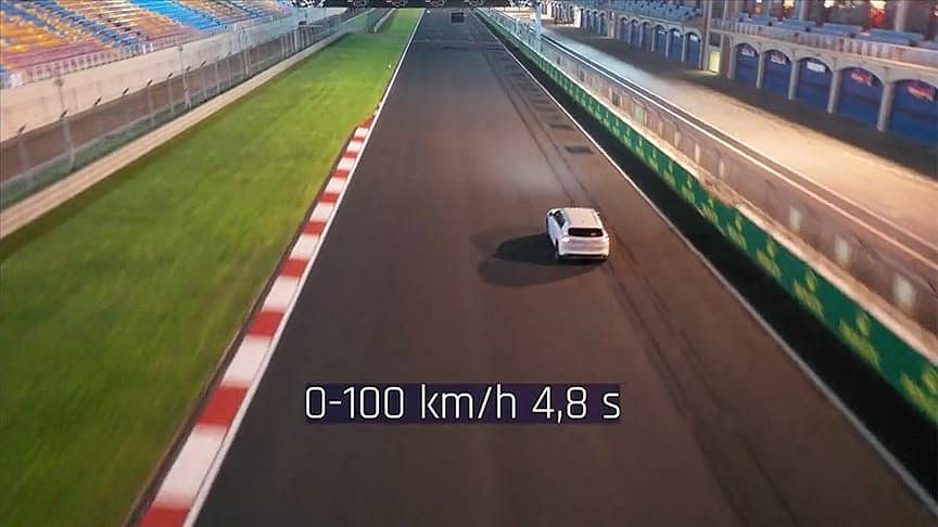 Yerli otomobil TOGG İstanbul Park’ta piste çıktı
