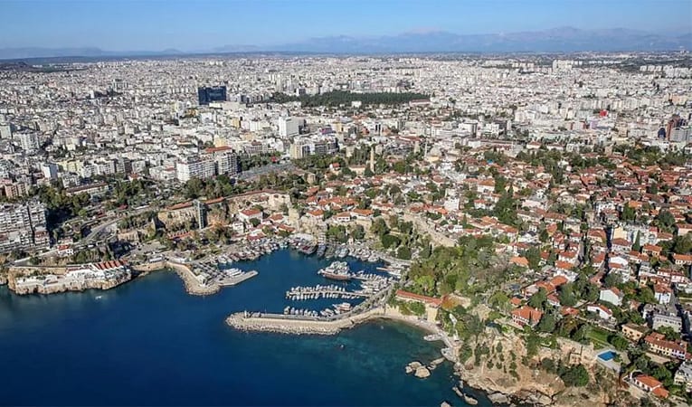 Yabancıya konut satışında 68 ay sonra ilk: İstanbul'u geçerek zirveye yerleşti