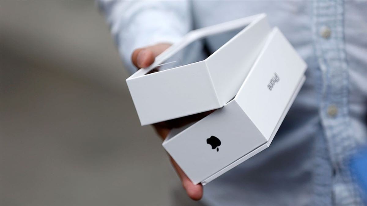 Apple'dan iPhone sahiplerine evde tamir izni: Parça ve alet sağlayacak