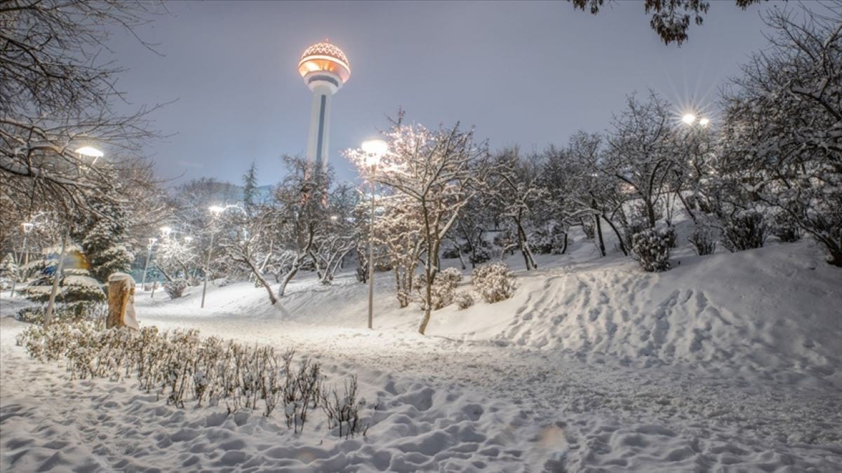 Meteorolojiden Ankara'ya bugün için kar yağışı uyarısı geldi