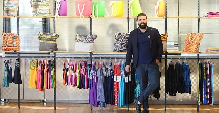 Tezgahtarlıkla başladı, yıllık 250 milyon lira ciroya ulaştı: Sırada 2 ülke var