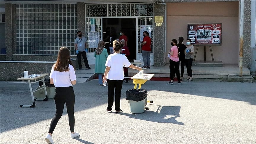 Bahçeşehir Koleji'nden AYT değerlendirmesi-0