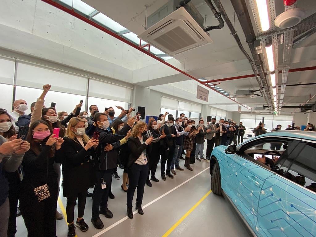 TOGG prototipi test için yola çıktı-0