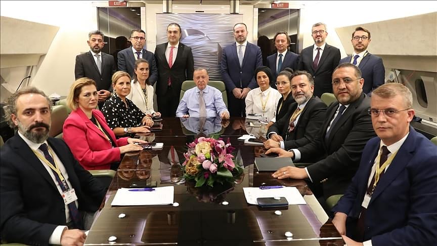 Cumhurbaşkanı Erdoğan'dan S-400 ve seçim barajı sorularına yanıt