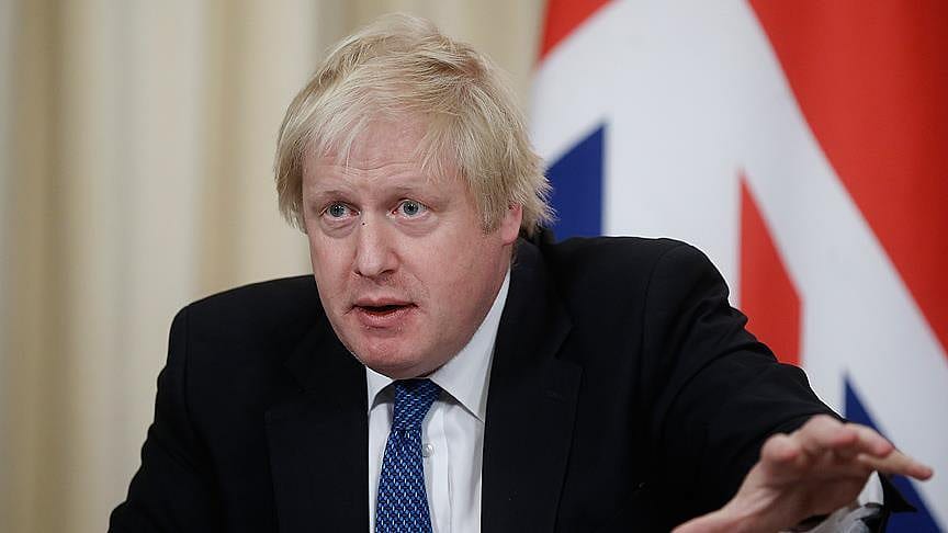 İngiltere Başbakanı Boris Johnson hastaneye kaldırıldı