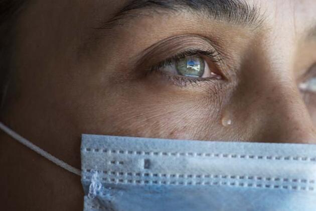 Koronavirüste yeni belirti: Gözyaşında tespit edildi