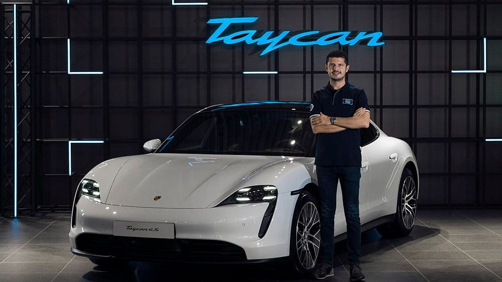 Porsche'nin ilk tam elektrikli otomobili Taycan Türkiye'de-0