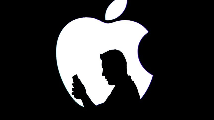 Apple, 4 iPhone modeli için müşterilerine 25 dolar ödeyecek
