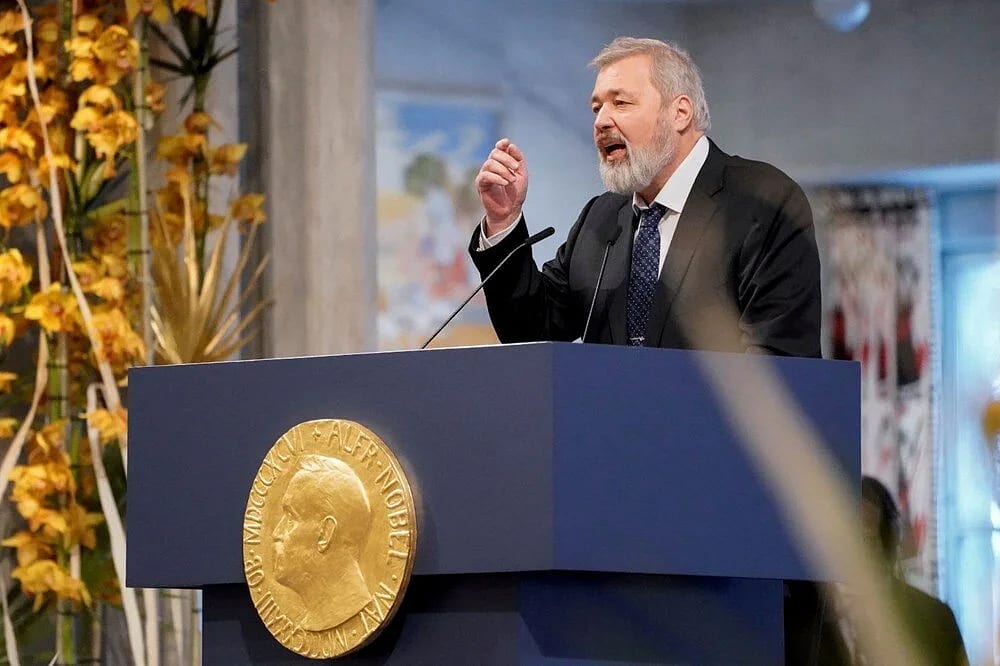 Nobel Barış Ödülü'nü rekor fiyata sattı, geliri Ukraynalı mültecilere gidecek-0