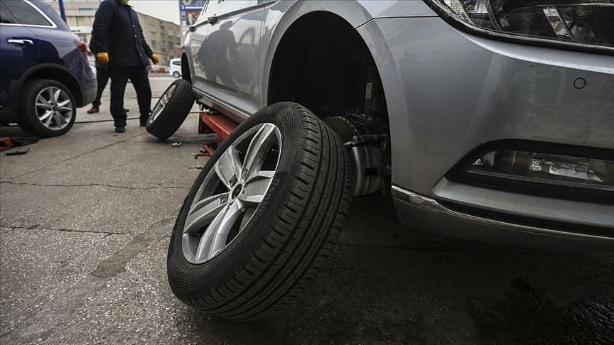 Uygulama 1 Aralık'ta başlıyor: Kış lastiği değiştirme ücreti ne kadar?