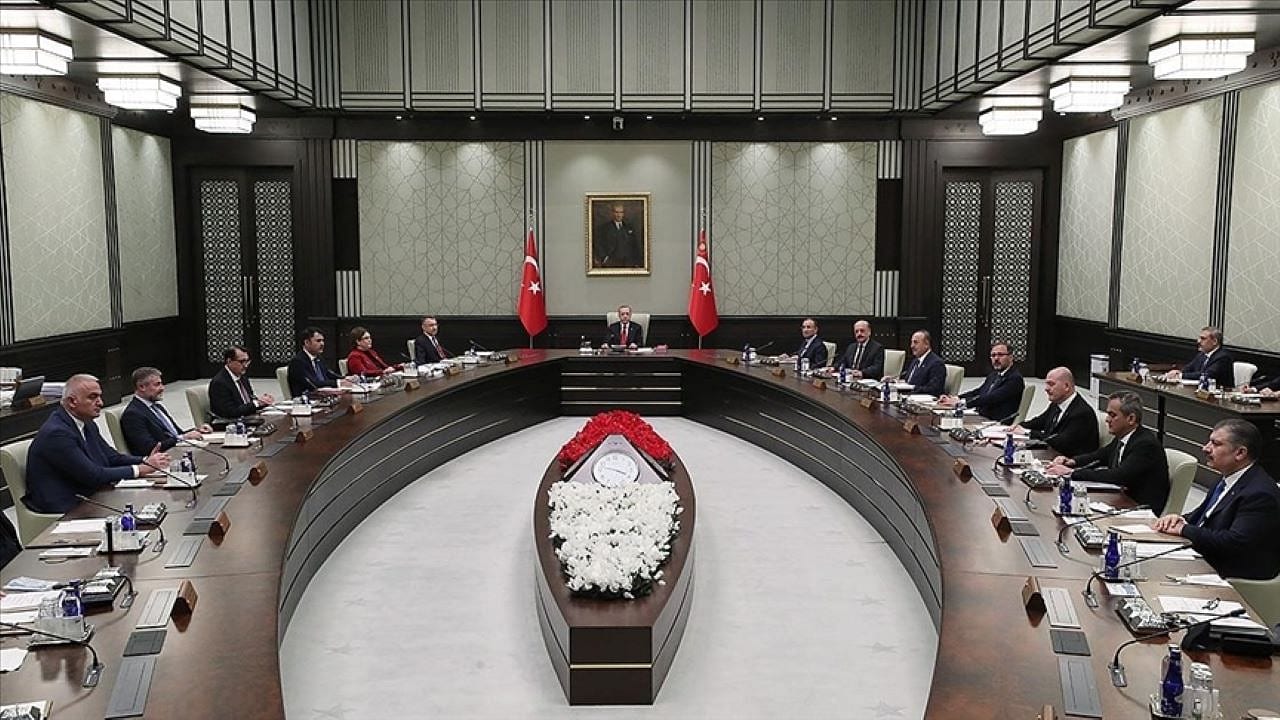 Gözler kabine toplantısında: Çok merak edilen 3 konu masaya gelebilir