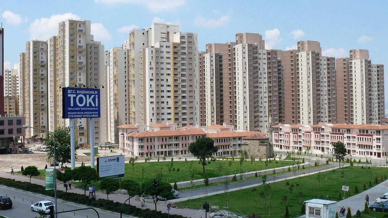 TOKİ Afyon Merkez Sadıkbey kura sonuçları açıklandı mı? Afyon TOKİ isim listesi