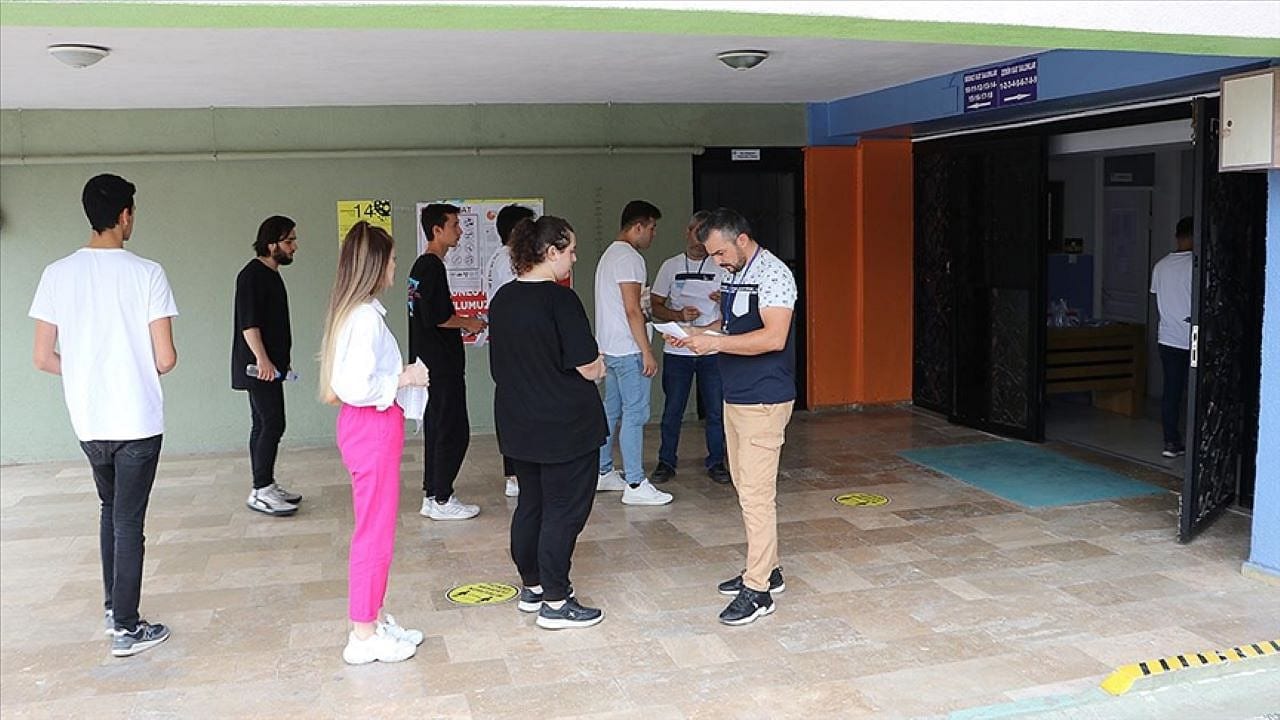 Maratonda 2. gün: Adaylardan AYT yorumları