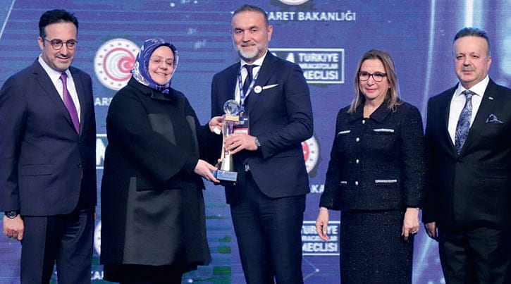 Titanic Hotels'e TİM'den ödül
